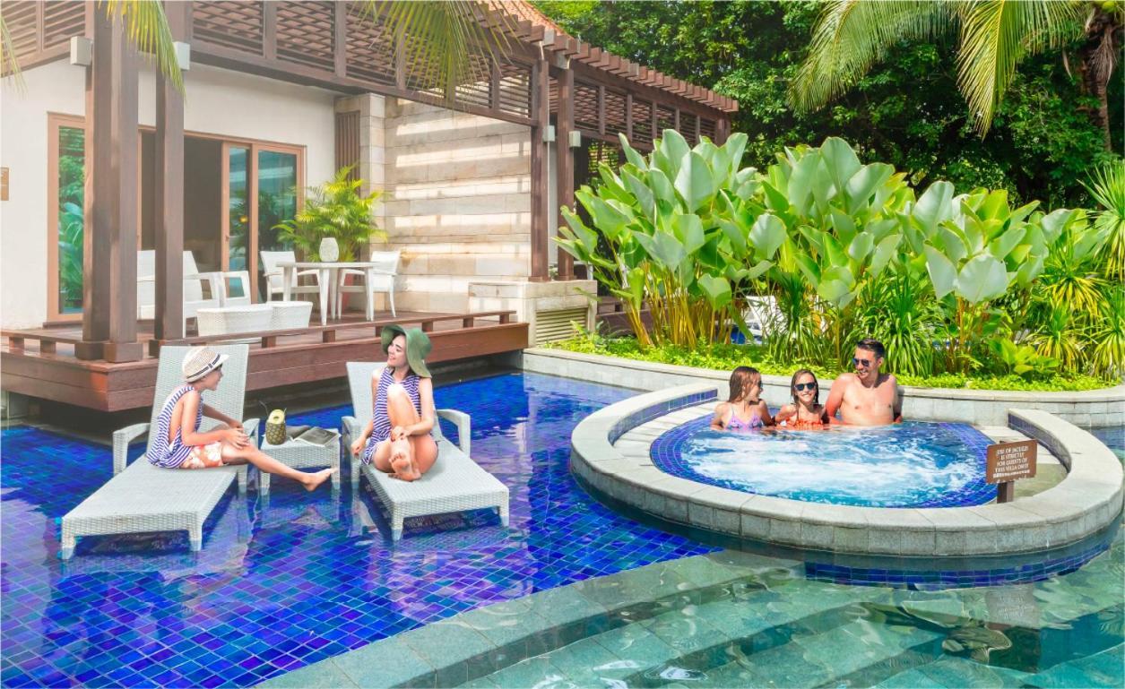 Tempat peranginan World Sentosa - Equarius Singapura